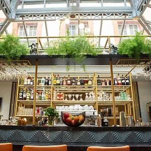 **** Hotel Mercure France